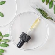 Gesichtsöl Körperöl Kosmetik Sara Pavo Cosmetics