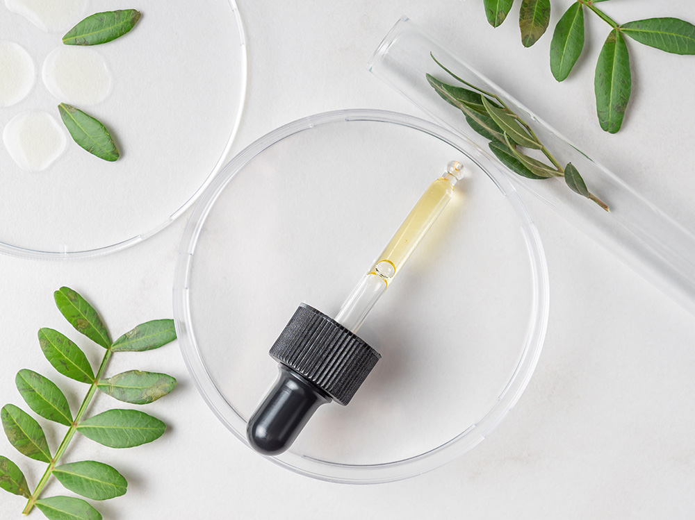 Gesichtsöl Körperöl Kosmetik Sara Pavo Cosmetics